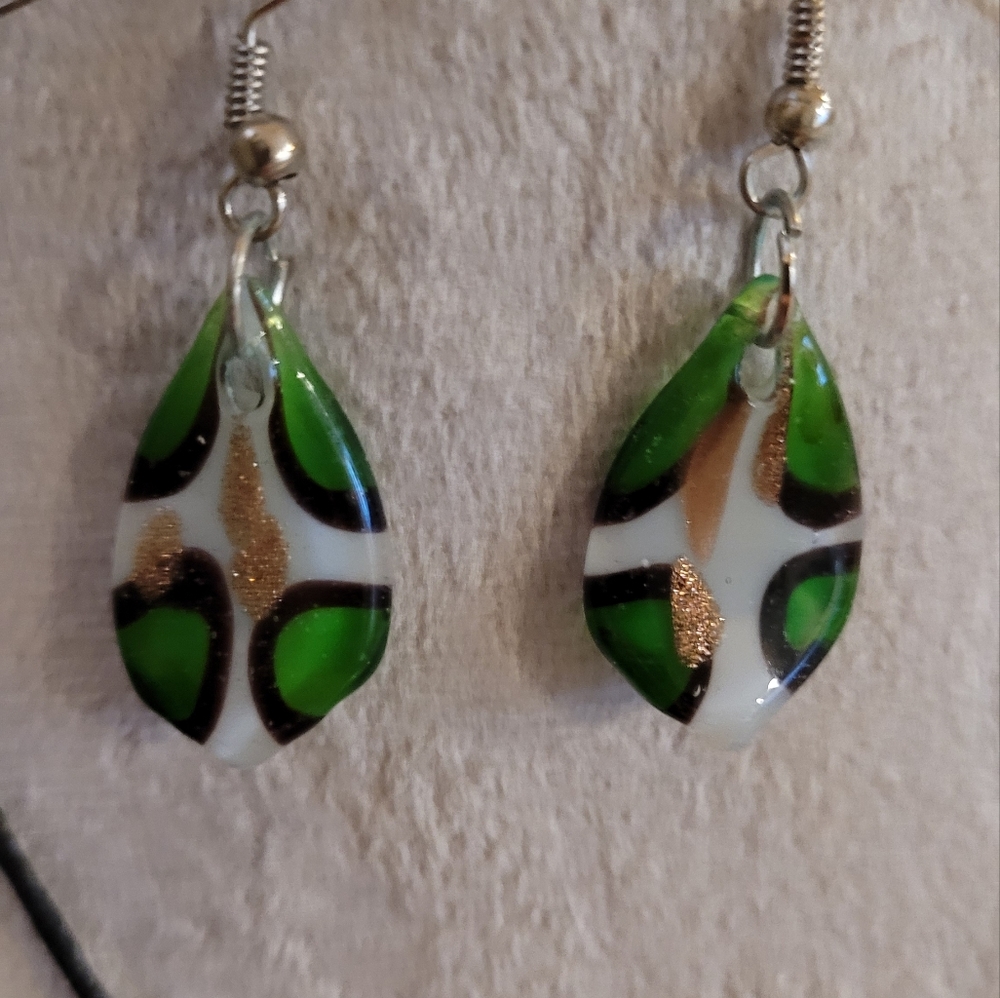 Necklace/Earring Set - Picture 2 of 6